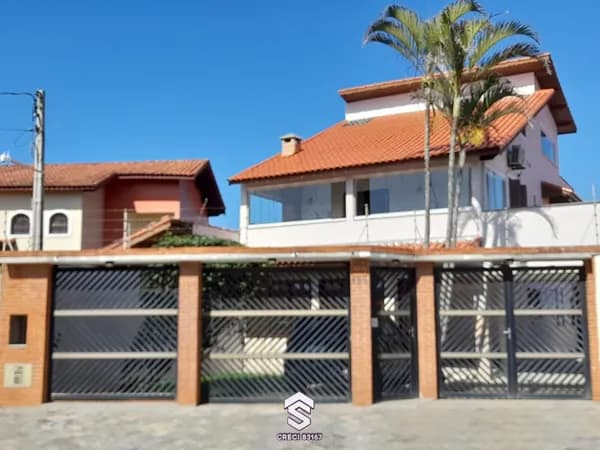 Casa Alto Padrão (Excelente para HOSTEL)