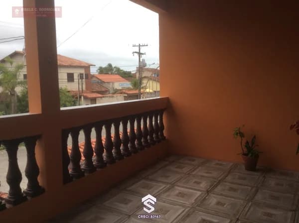 Sobrado Padrão para Venda em Jardim Grandesp Itanhaém-SP