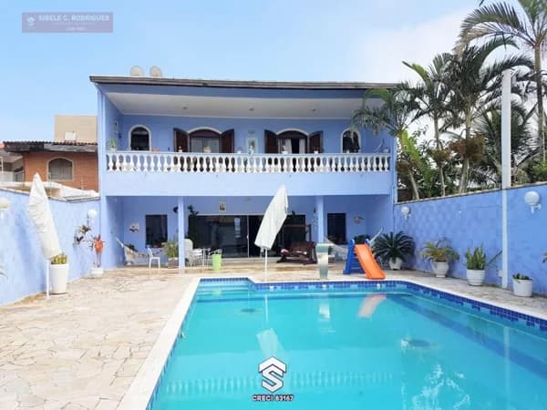 Sobrado Alto Padrão para Venda em Jardim Itanhaém Itanhaém-SP