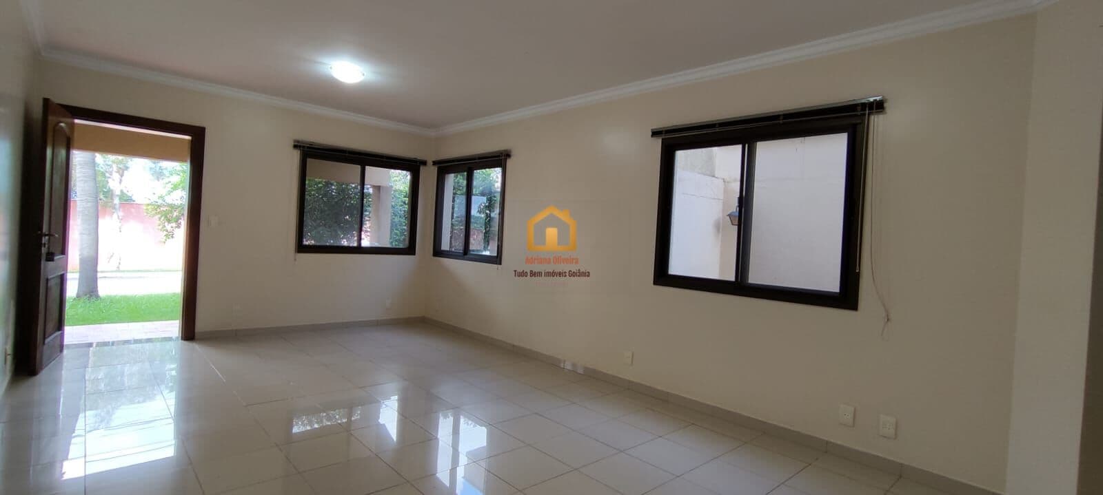 Sobrado Condomínio Portal do Sol 1 – Goiânia GO