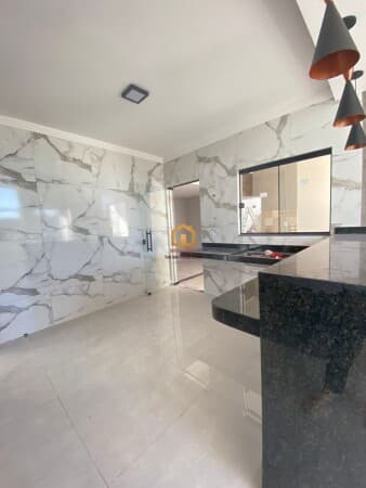 Casa 3 Quartos sendo 1 suíte Setor Parque Itatiaia - Aparecida de Goiânia GO