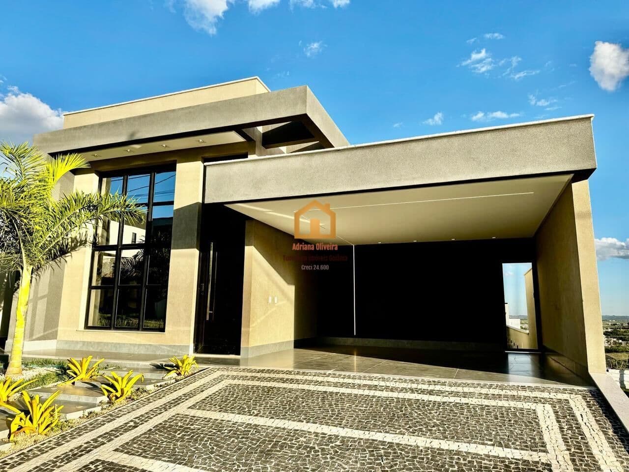 020REVENDA - Casa Sub Térrea Condomínio Jardins – Senador Canedo GO