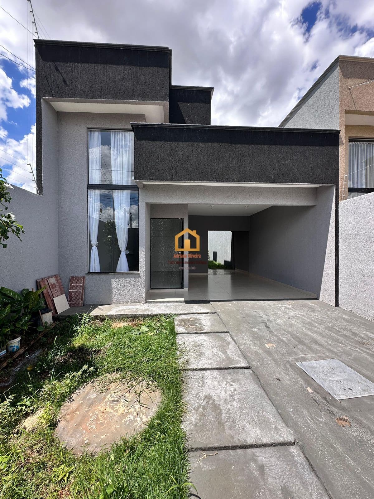 035REVENDA: Casa Condomínio das Esmeraldas - Goiânia GO.