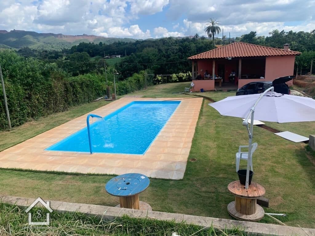 Sitio em Mateus Leme