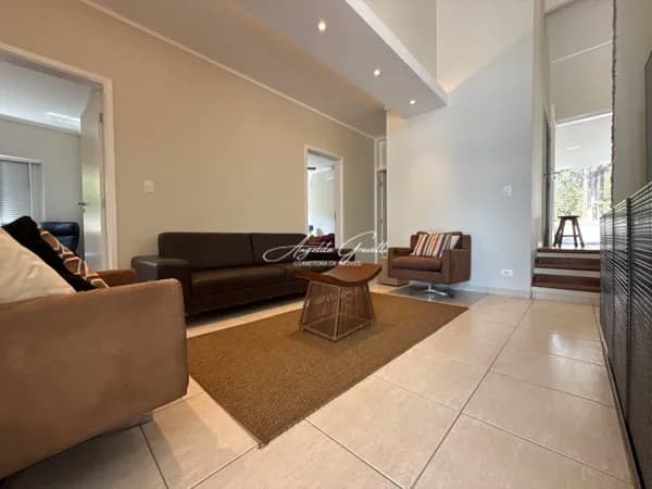 Casa de Condomínio em Sorocaba - Condominio Vale do Lago