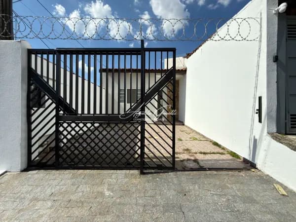 Casa em Sorocaba - Jardim Simus
