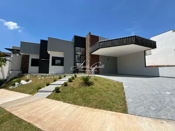Casa de Condomínio em Sorocaba - Parque São Bento
