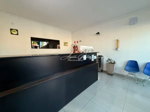 Ponto Comercial/Loja/Box em Sorocaba - Itavuvu