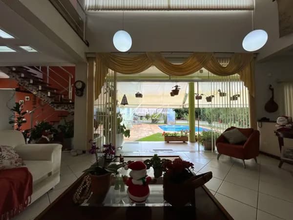 Casa de Condomínio em Araçoiaba da Serra - Centro