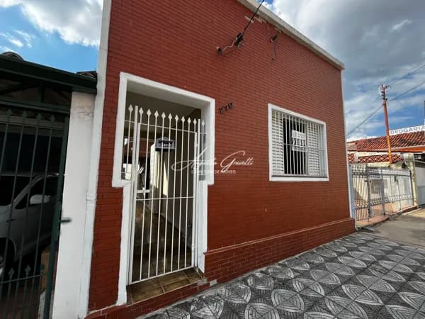 Casa em Sorocaba - Vila Santana