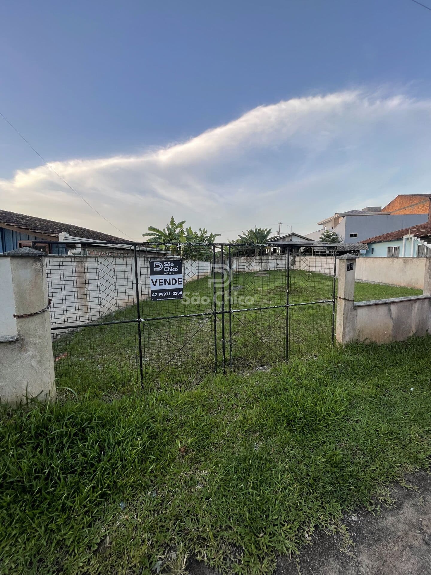 Lote/Terreno em São Francisco do Sul - Reta