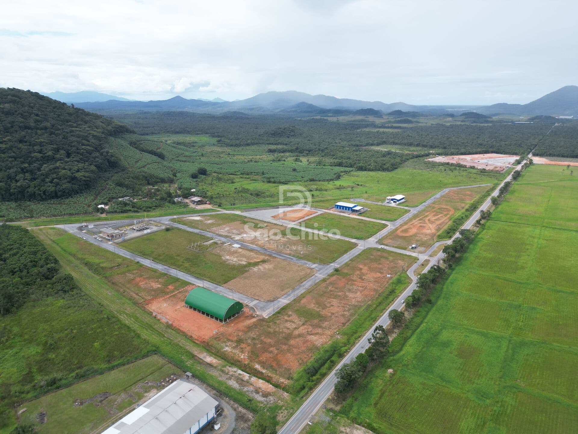 CONDOMÍNIO INDUSTRIAL CENTER LOG