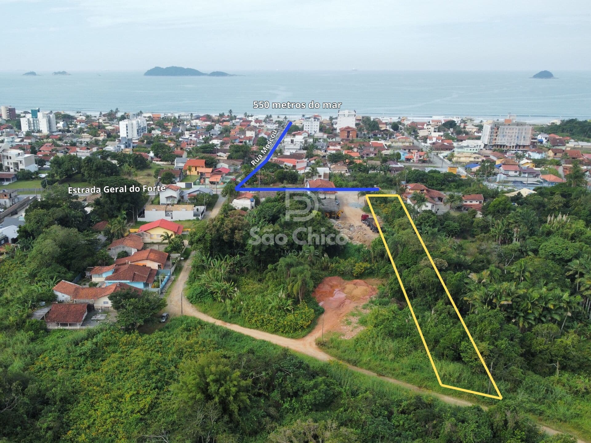 Área Residencial/Comercial na Estrada do Forte