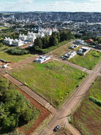 Terreno PRONTO PARA CONSTRUIR