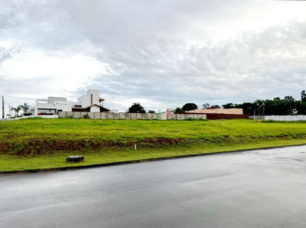 Terreno Lote em Parque Residencial Indaiá, Indaiatuba/SP