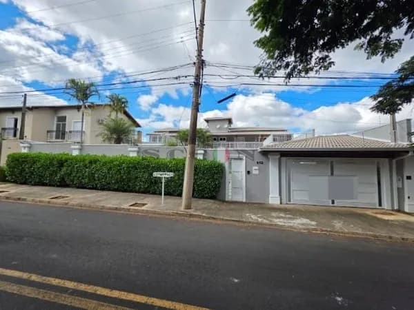 Sobrado Vila Suíça