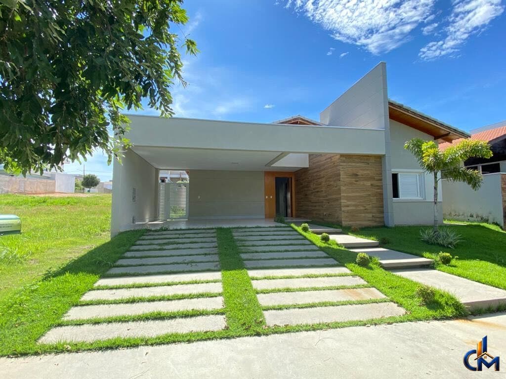 Casa Florais dos Lagos