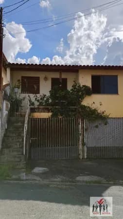 Casa em Poços de Caldas - Jardim Country Club