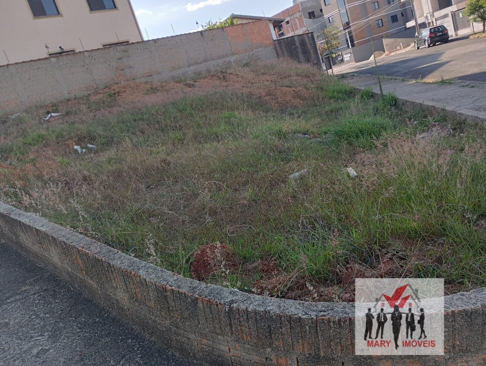 Lote/Terreno em Poços de Caldas - Residencial Morumbi