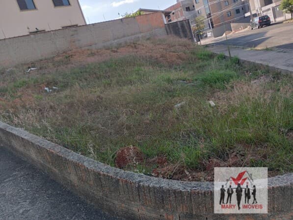 Lote/Terreno em Poços de Caldas - Residencial Morumbi