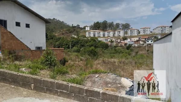 Lote/Terreno em Poços de Caldas - Residencial Tiradentes