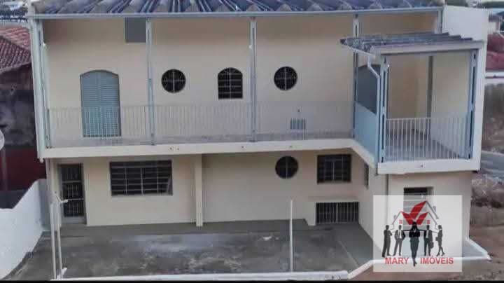 Casa em Poços de Caldas - Vila Cruz