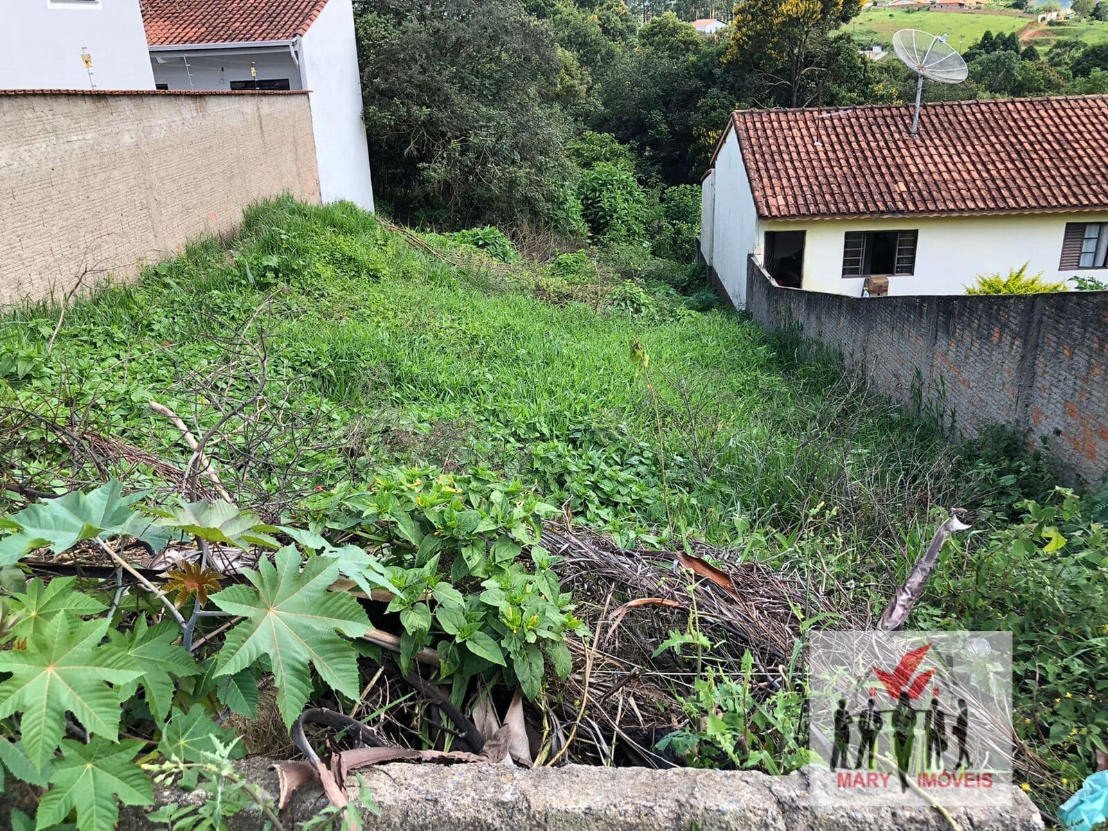 Lote/Terreno em Poços de Caldas - Estância São José