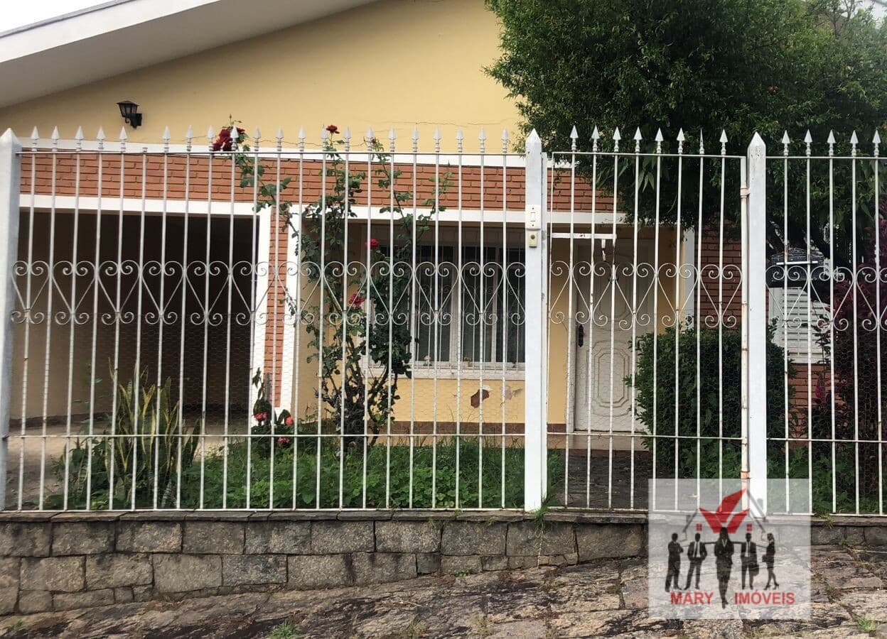 Casa em Poços de Caldas - Centro