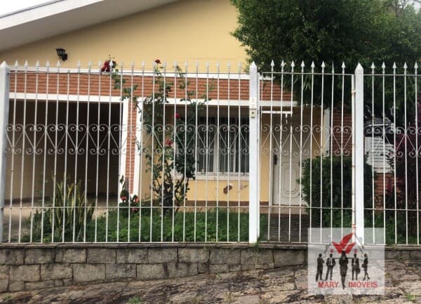 Casa em Poços de Caldas - Centro