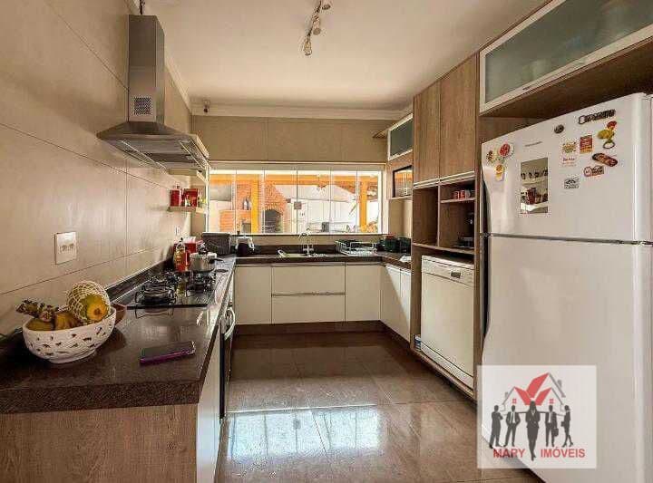 Casa em Poços de Caldas - Jardim dos Estados