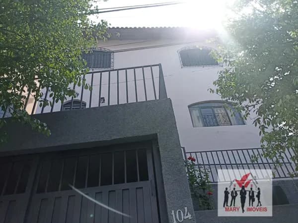 Casa em Poços de Caldas - Santa Ângela