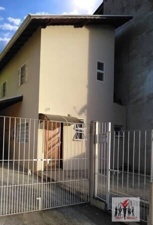Casa em Poços de Caldas - Jardim Philadélphia II