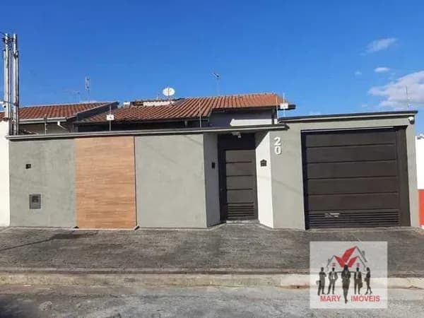 Casa em Poços de Caldas - Parque Primavera