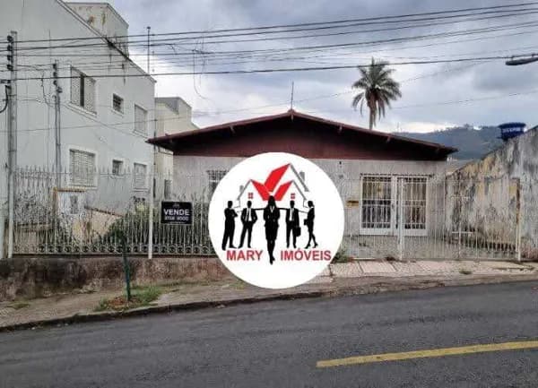 Casa em Poços de Caldas - Jardim Cascatinha