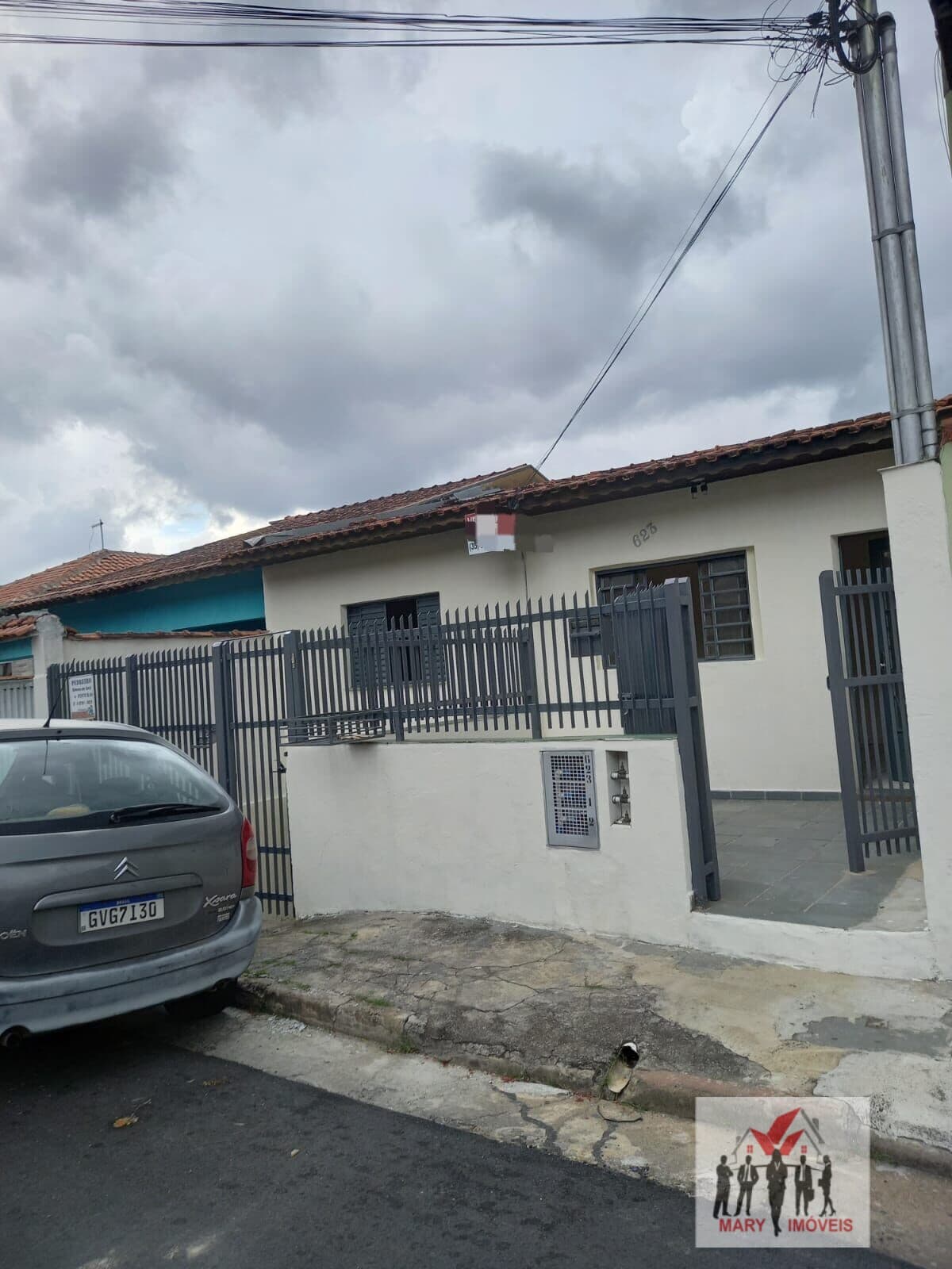Casa em Poços de Caldas - Jardim Country Club