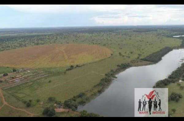 Fazenda/Sítios/Chácaras em Paracatu - Centro