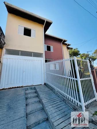 Sobrado em Poços de Caldas - Jardim Ipê