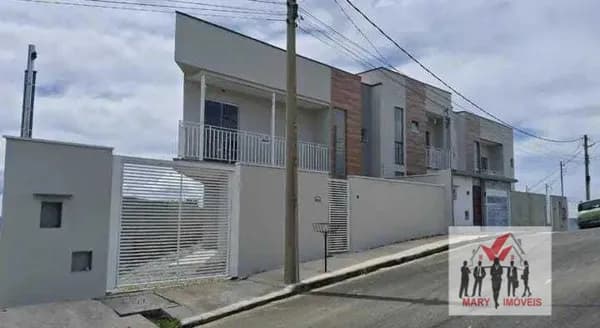 Casa em Poços de Caldas - Jardim Bandeirantes