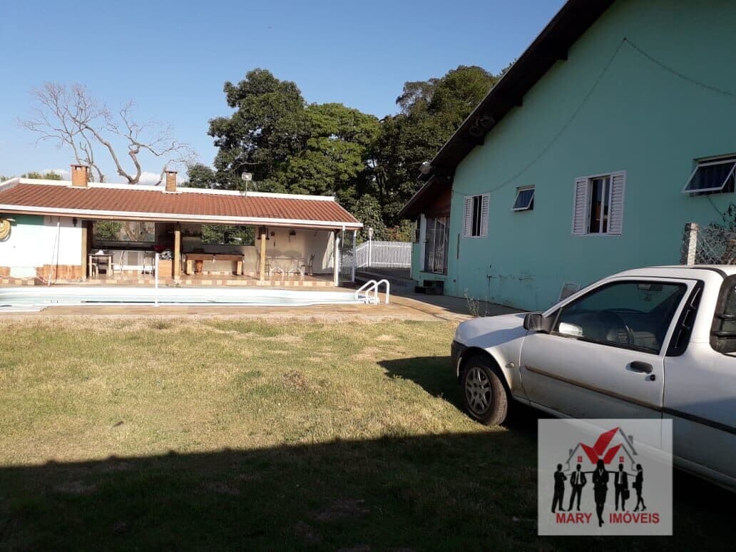 Fazenda/Sítios/Chácaras em Caldas - Centro