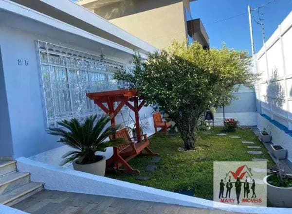 Casa em Poços de Caldas - Jardim dos Estados