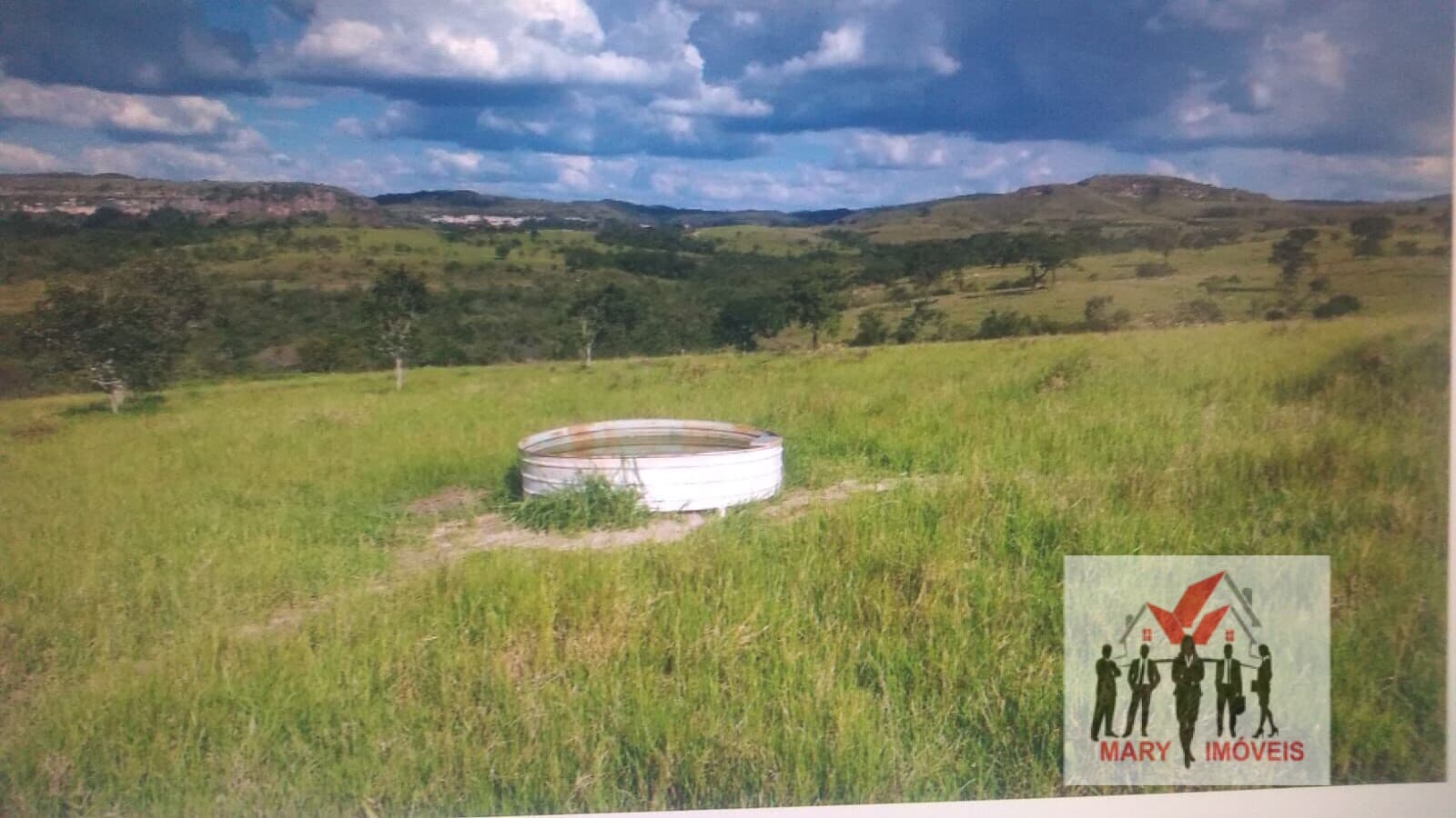 Fazenda/Sítios/Chácaras em Presidente Olegário - Centro
