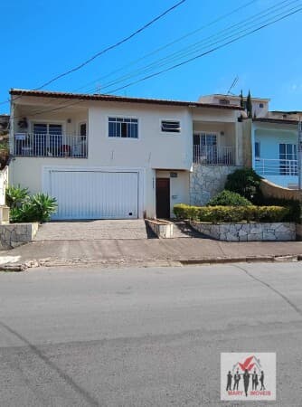 Casa em Poços de Caldas - Jardim Vitória