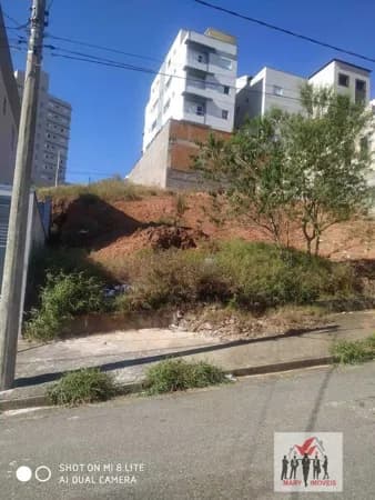 Lote/Terreno em Poços de Caldas - Residencial Veredas