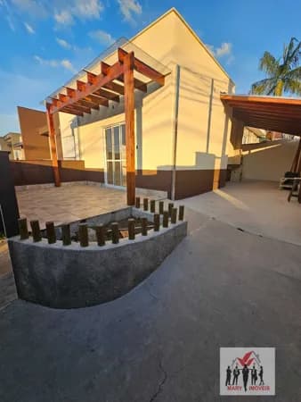 Casa em Poços de Caldas - Jardim Country Club