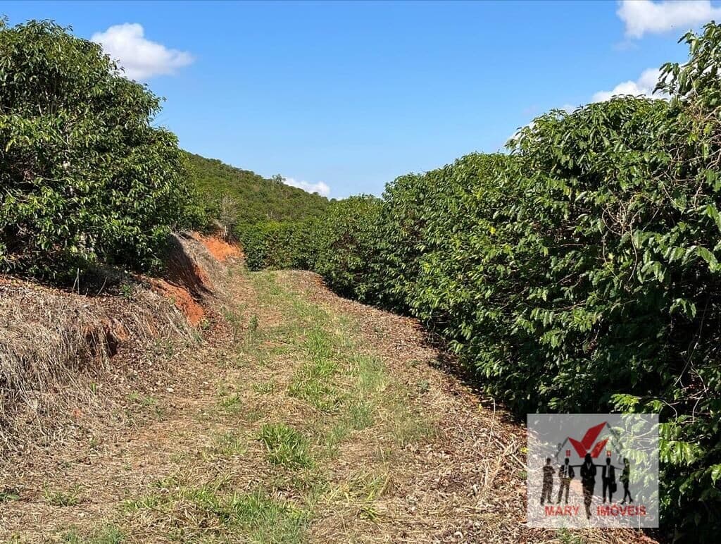 Fazenda/Sítios/Chácaras em Pouso Alegre - Centro