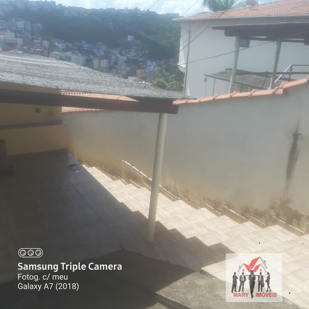 Casa em Poços de Caldas - Jardim Quisisana