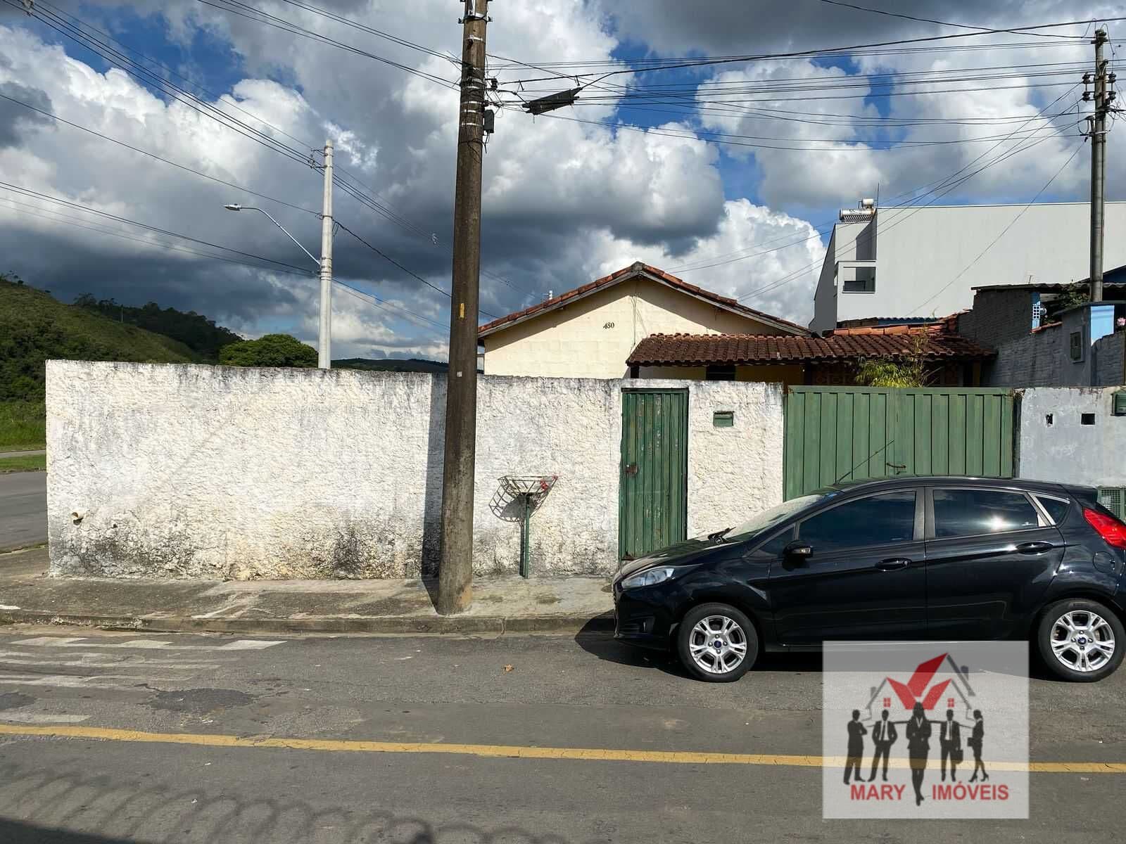 Casa em Poços de Caldas - Conjunto Habitacional Pedro Afonso Junqueira