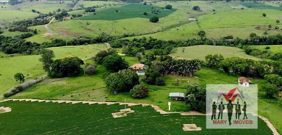Fazenda/Sítios/Chácaras em Marília - Centro
