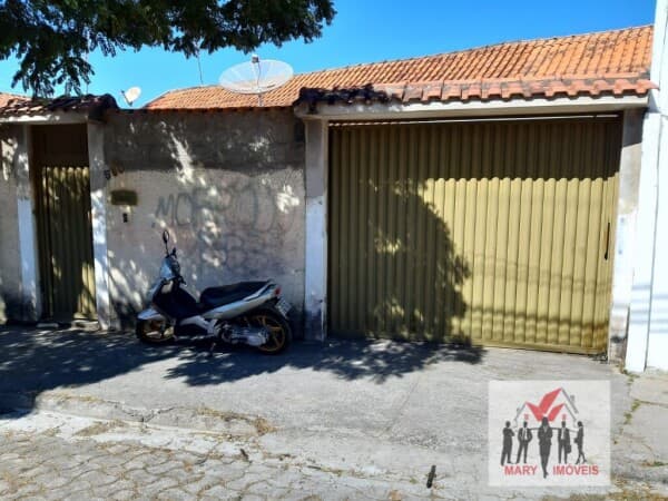 Casa em Poços de Caldas - Jardim Ipê