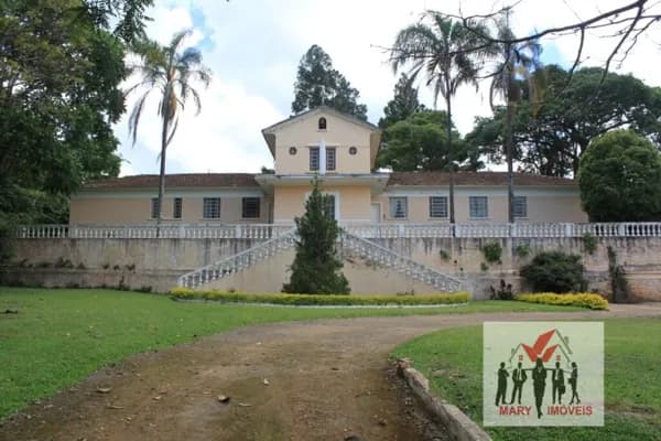 Fazenda/Sítios/Chácaras em Monte Sião - Centro